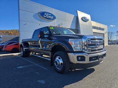 2014 Ford F-450 Super Duty 4X4 Lariat 4DR Crew Cab 8 FT. LB DRW Pickup