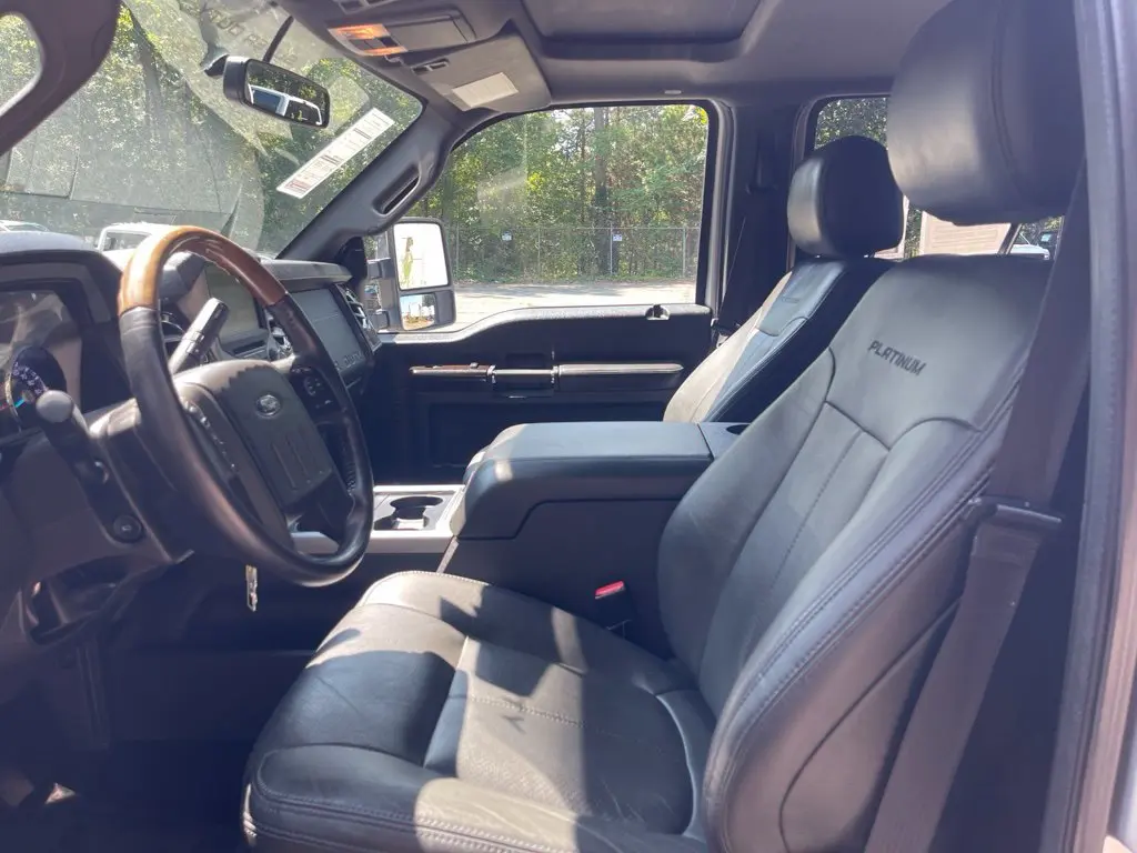 2016 Ford F-450 - $46,955