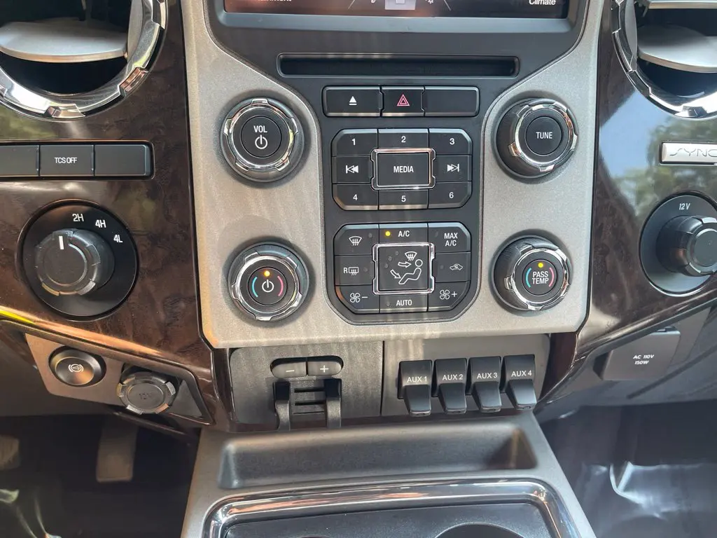 2016 Ford F-450 - $46,955