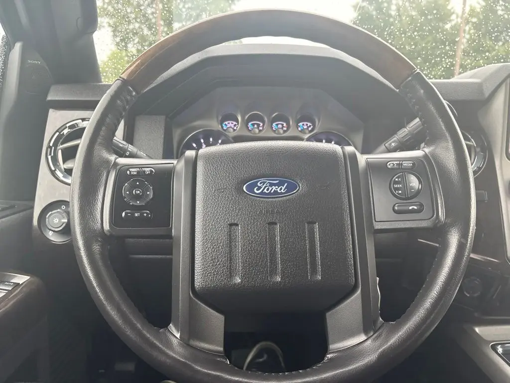 2016 Ford F-450 - $46,955