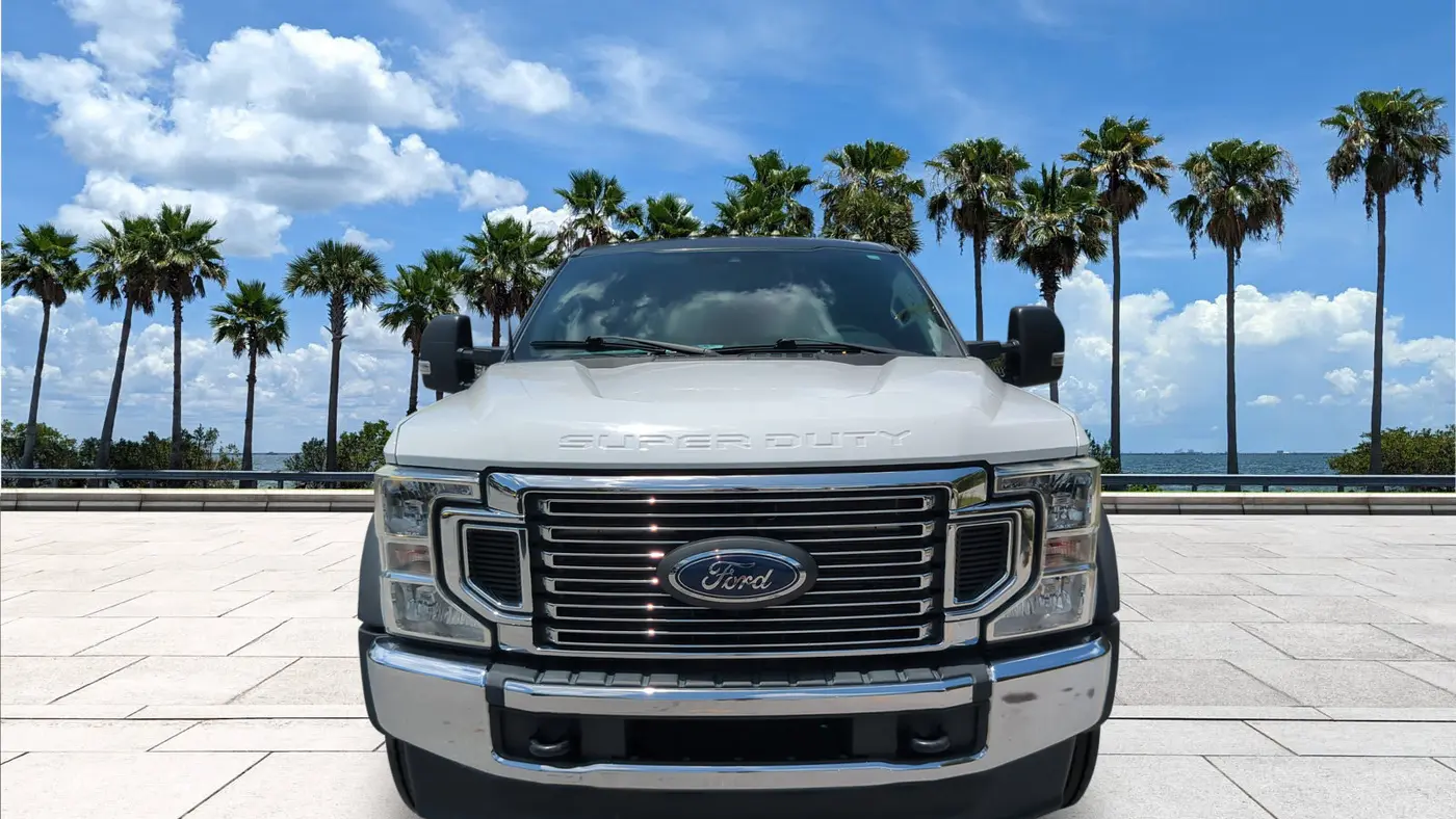 2022 Ford F-450 Super Duty Lariat