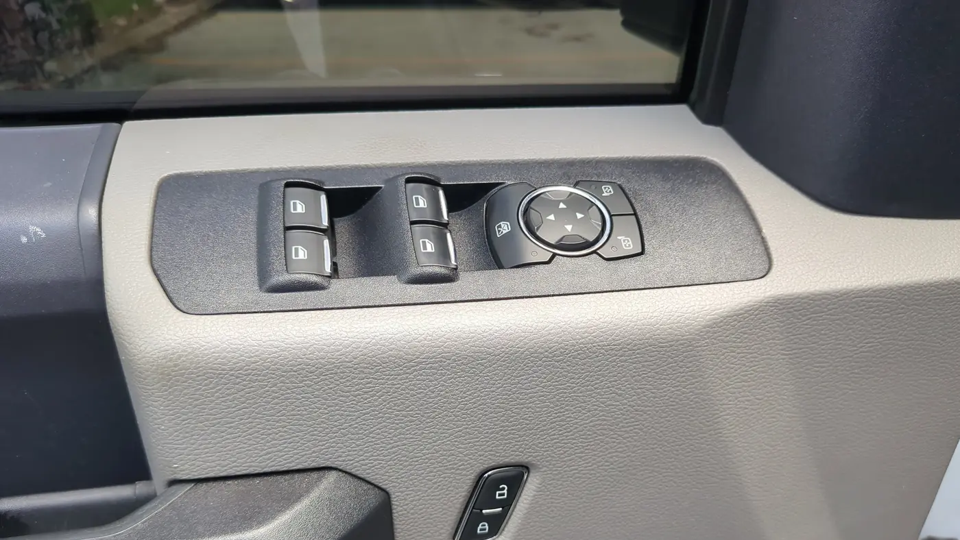 2022 Ford F-450 Super Duty Lariat