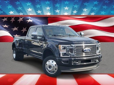 2022 Ford F-450 Super Duty 4X4 Platinum 4DR Crew Cab 8 FT. LB DRW Pickup