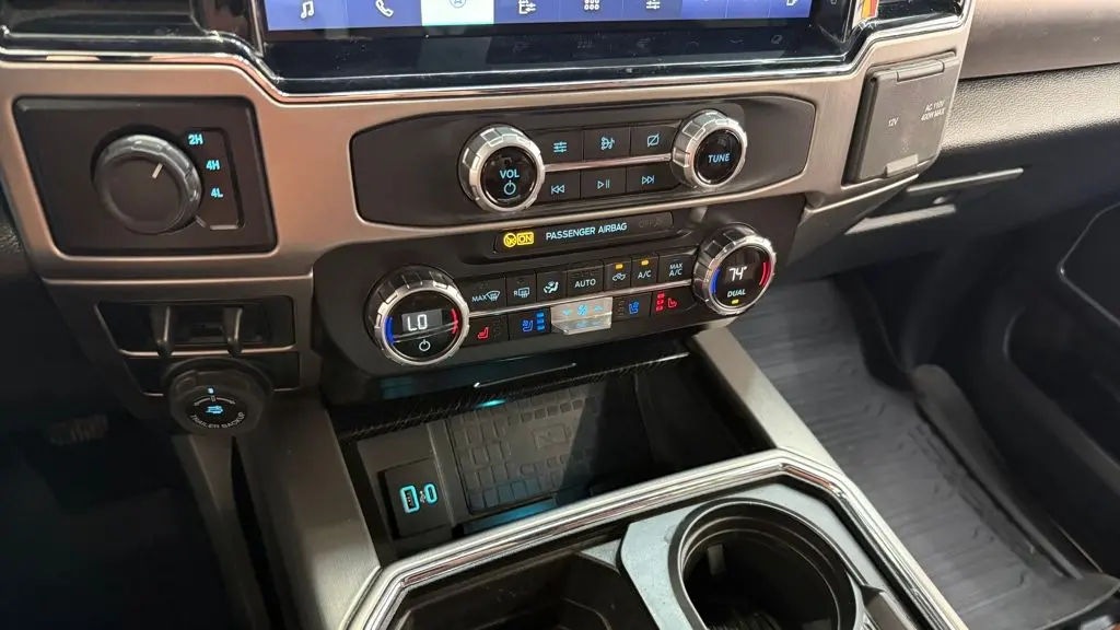 2022 Ford F-450 Super Duty King Ranch