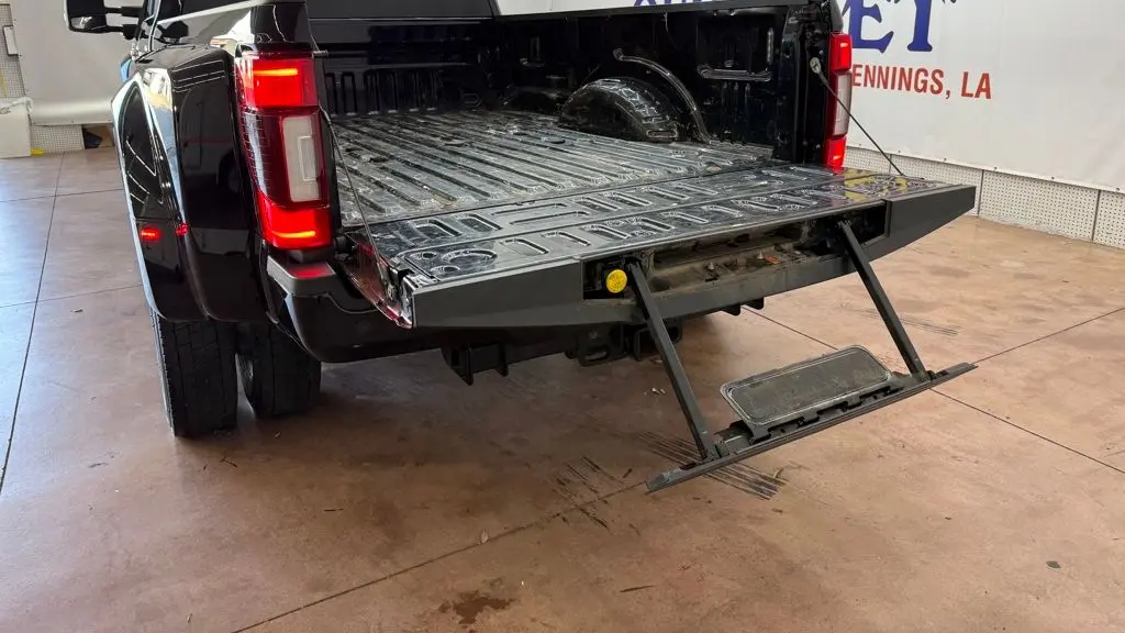 2022 Ford F-450 Super Duty King Ranch