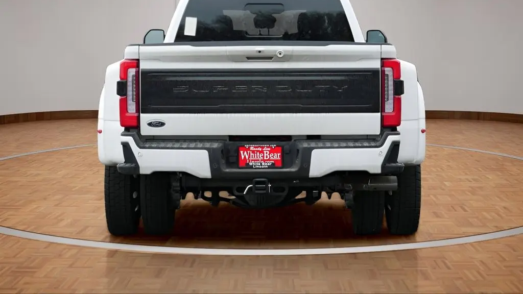 2025 Ford F-450 Super Duty XLT