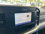 2025 F-450 Super Duty Thumbnail 2