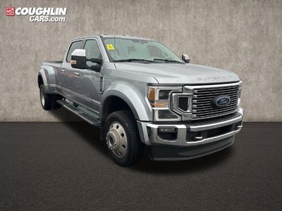 2021 Ford F-450 Super Duty 4X4 Lariat 4DR Crew Cab 8 FT. LB DRW Pickup