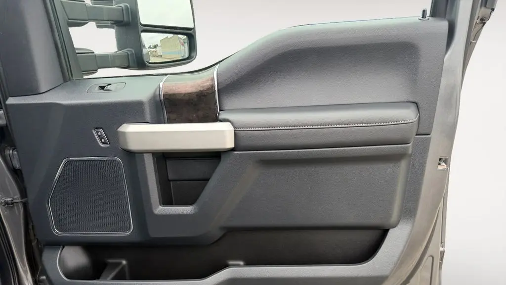 2022 Ford F-450 Super Duty King Ranch