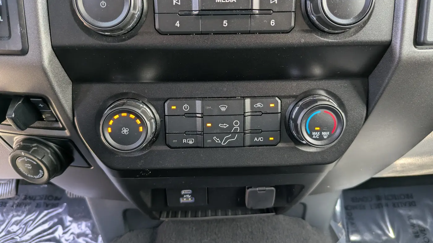 2022 Ford F-450 Super Duty King Ranch