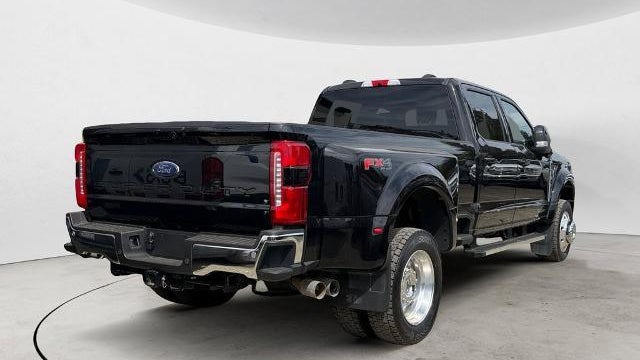 2025 Ford F-450 Super Duty XL