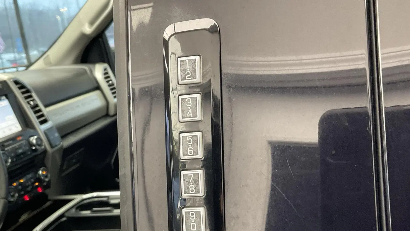 2017 Ford F-450 Super Duty King Ranch