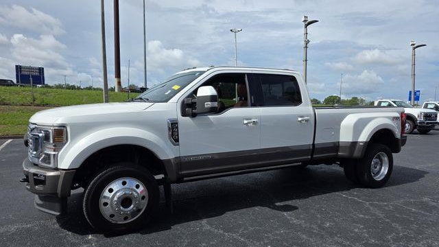 2022 Ford F-450 Super Duty Platinum