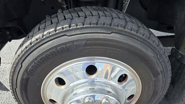 2022 Ford F-450 Super Duty Platinum