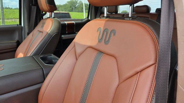 2022 Ford F-450 Super Duty Platinum