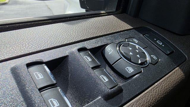 2022 Ford F-450 Super Duty Platinum