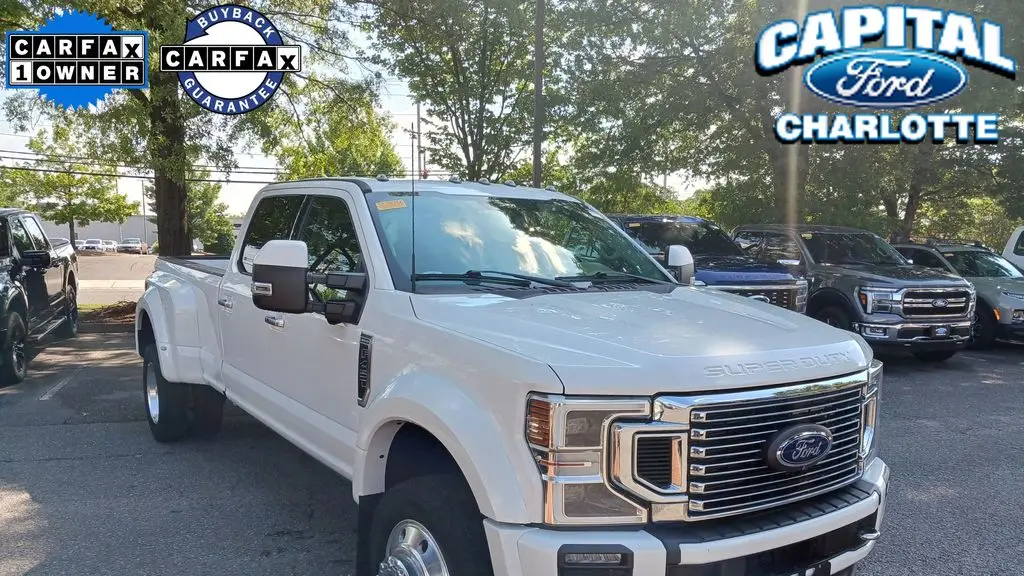 2022 Ford F-450 Super Duty Lariat