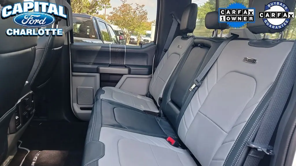 2022 Ford F-450 Super Duty Lariat