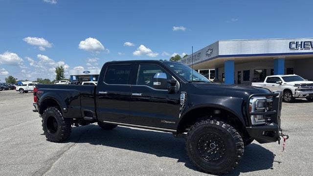 Preowned 2025 Ford F-450 Super Duty King Ranch for Sale