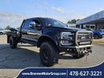 2025 F-450 Super Duty Thumbnail 1