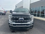 2025 F-450 Super Duty Thumbnail 2