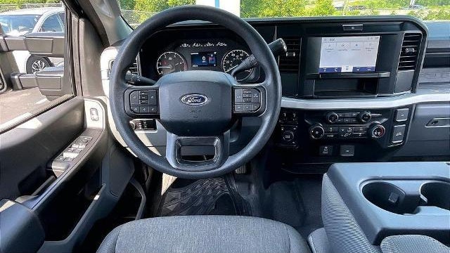2025 Ford F-450 Super Duty XLT