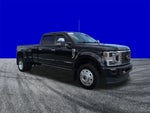 2021 F-450 Super Duty Thumbnail 2