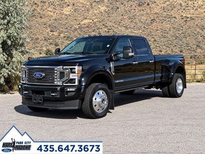 2022 Ford F-450 Super Duty 4X4 Limited 4DR Crew Cab 8 FT. LB DRW Pickup