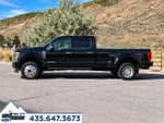 2022 F-450 Super Duty Thumbnail 2