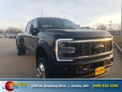 Photo of a 2024 Ford F-450 Super Duty 4X4 XLT 4DR Crew Cab 8 FT. LB DRW Pickup for sale