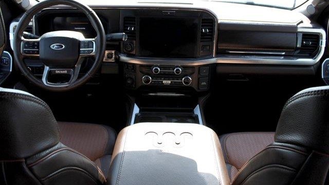 2026 Ford F-450 Super Duty XLT