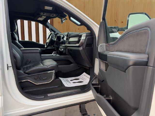 2026 Ford F-450 - $98,900