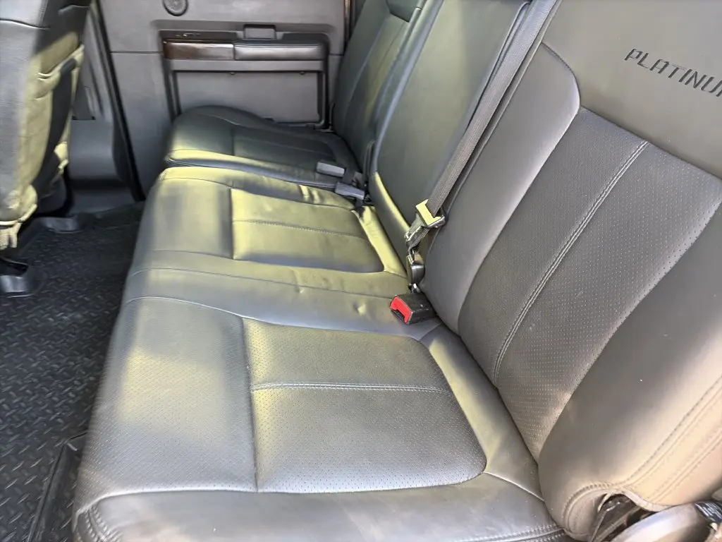 2013 Ford F-450 - $29,810