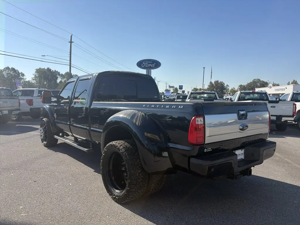 2013 Ford F-450 - $29,810