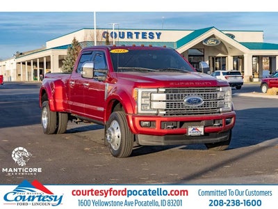 2018 Ford F-450 Super Duty 4X4 Limited 4DR Crew Cab 8 FT. LB DRW Pickup