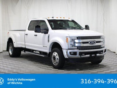 2019 Ford F-450 Super Duty 4X4 Lariat 4DR Crew Cab 8 FT. LB DRW Pickup