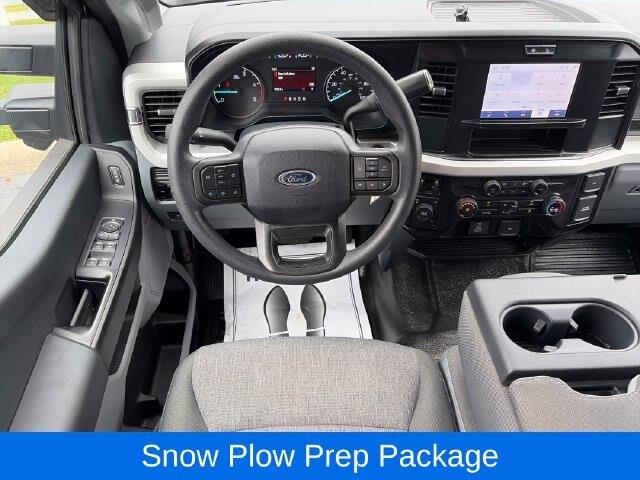 2025 Ford F-450 - $72,000