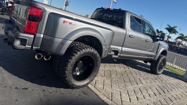 2026 Ford F-450 Super Duty XLT