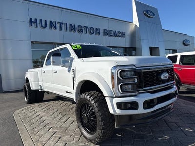 Photo of a 2026 Ford F-450 Super Duty 4X4 Lariat 4DR Crew Cab 8 FT. LB DRW Pickup for sale