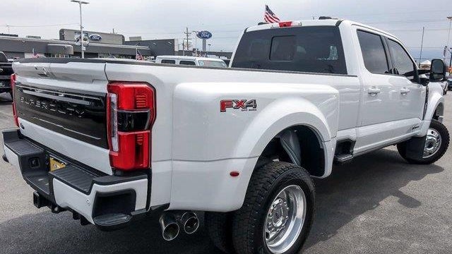 2026 Ford F-450 Super Duty XLT
