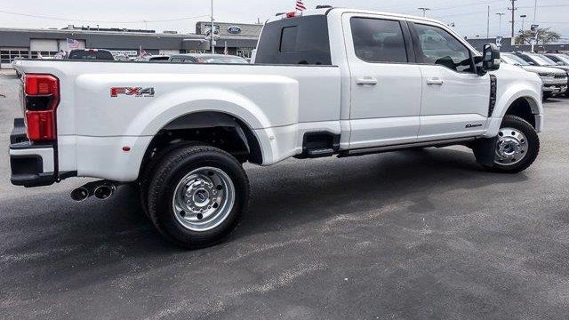 2026 Ford F-450 Super Duty XLT