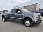 2018 F-450 Super Duty Thumbnail 3