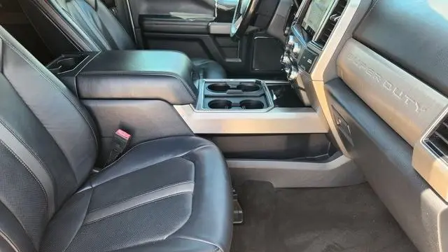 2022 Ford F-450 Super Duty King Ranch