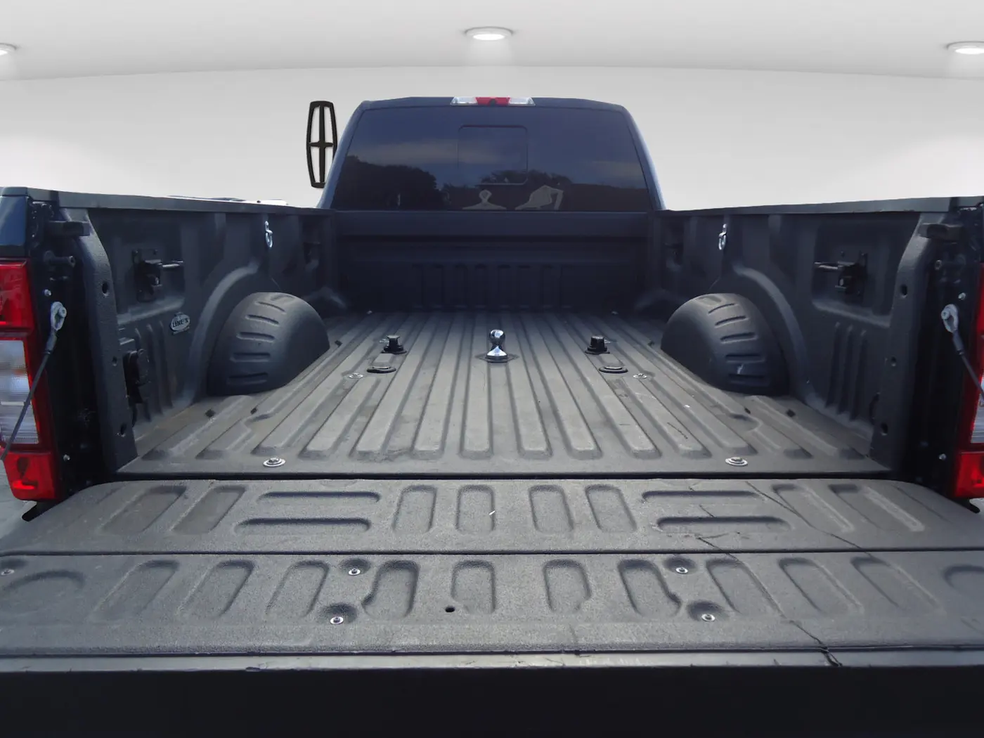 2022 Ford F-450 - $77,900