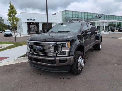 2022 Ford F-450 Super Duty 4X4 King Ranch 4DR Crew Cab 8 FT. LB DRW Pickup