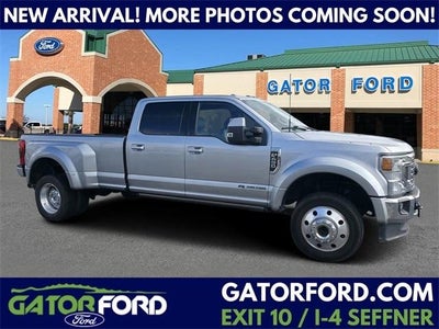 2022 Ford F-450 Super Duty 4X4 Lariat 4DR Crew Cab 8 FT. LB DRW Pickup
