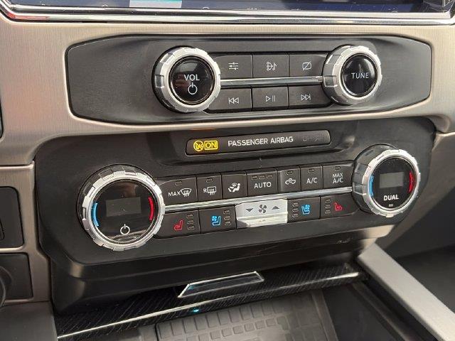 2022 Ford F-450 - $86,810