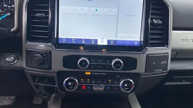 2022 Ford F-450 Super Duty King Ranch