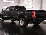 2025 F-450 Super Duty Thumbnail 5