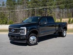 2025 F-450 Super Duty Thumbnail 4